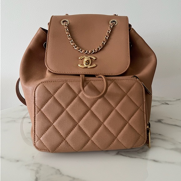 NWOT Chanel Beige Quilted Caviar Leather Affinity backpack with dustbag - Picture 3 of 10
